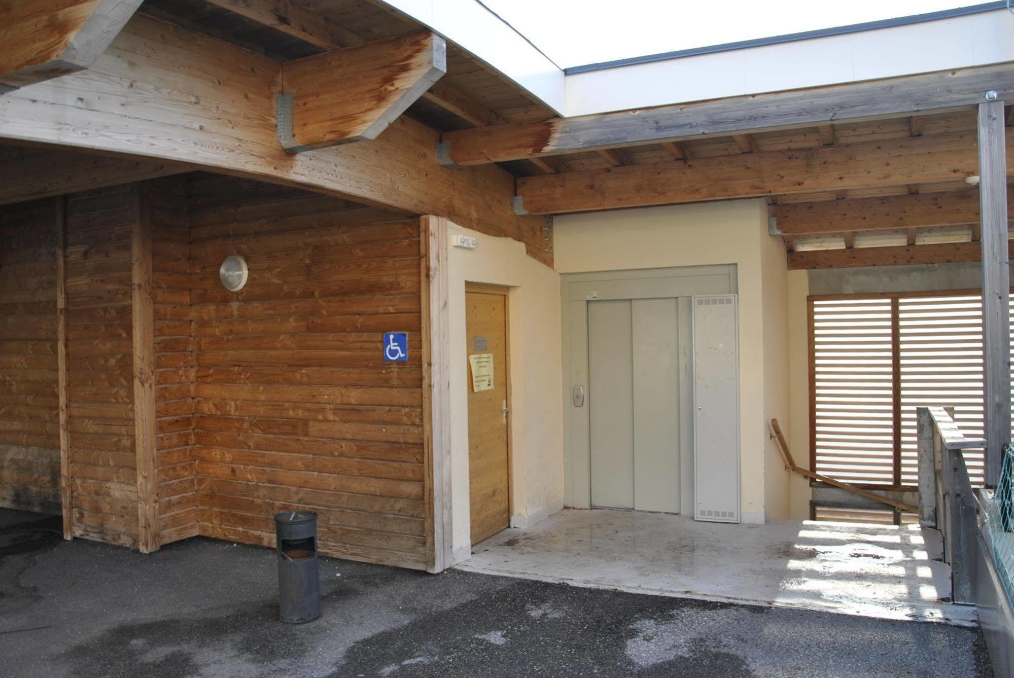 Aparthotel La Berangere Chamrousse Exterior foto